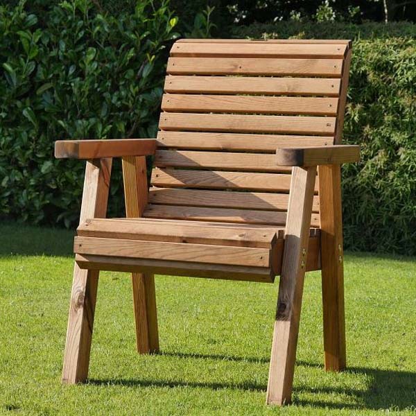 Drvene baštenske stolice